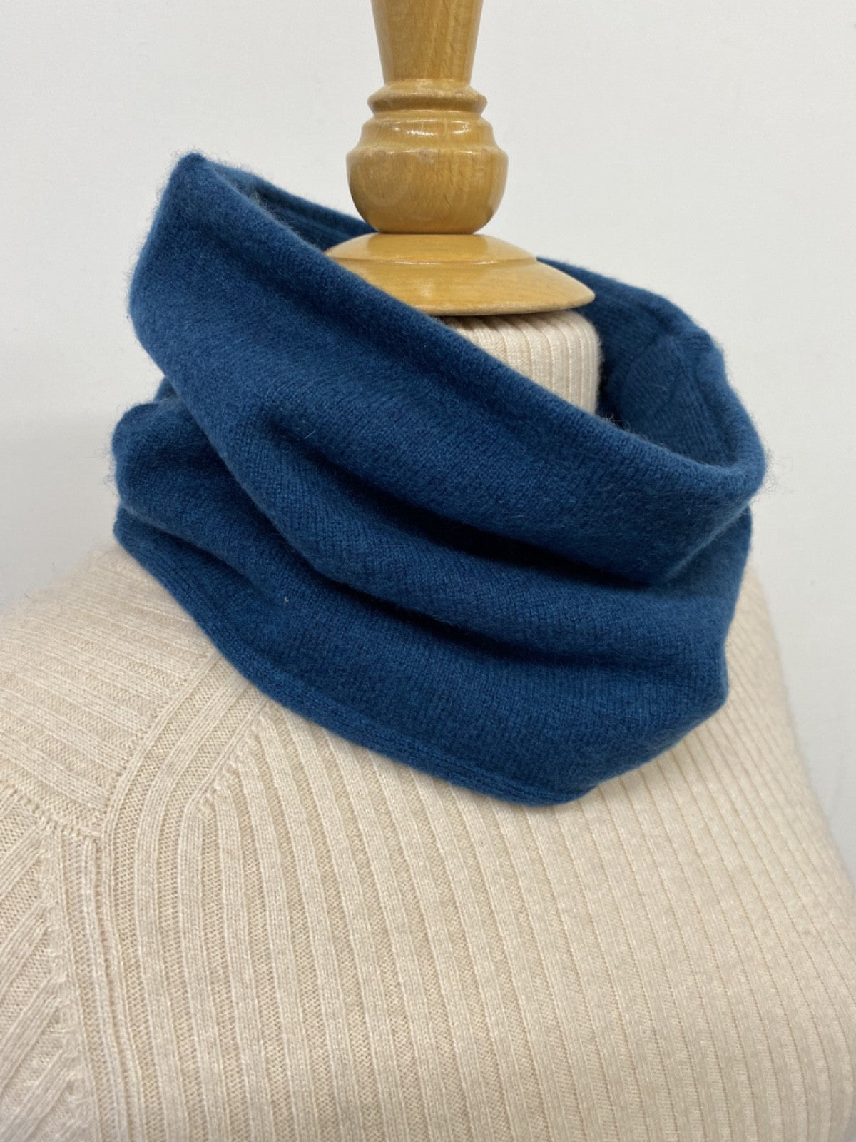 Pure Cashmere Snood Neck Warmer Unisex